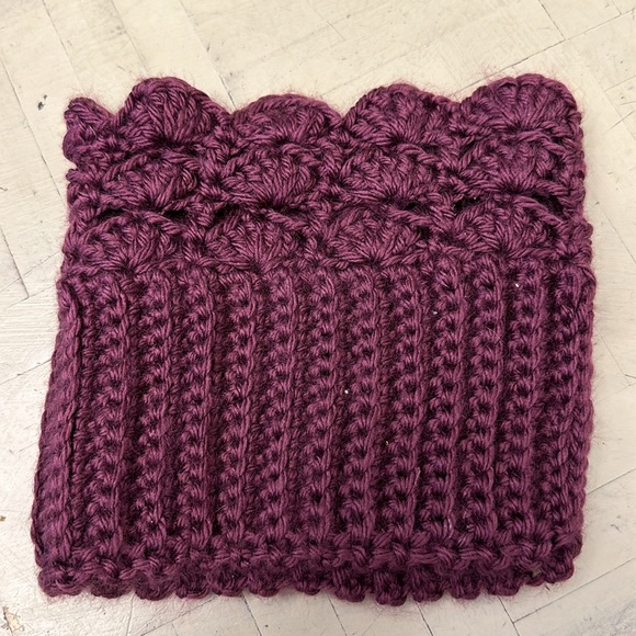 Hand crocheted boot cuffs - Picture 3 of 3